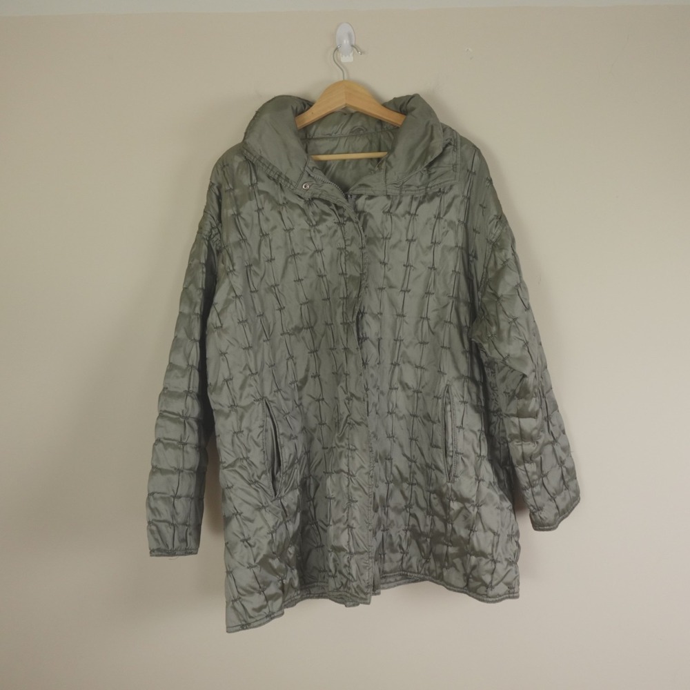 Mycra Pac‎ Jacket
